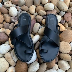 “A New Day” strappy sandal size 7.5